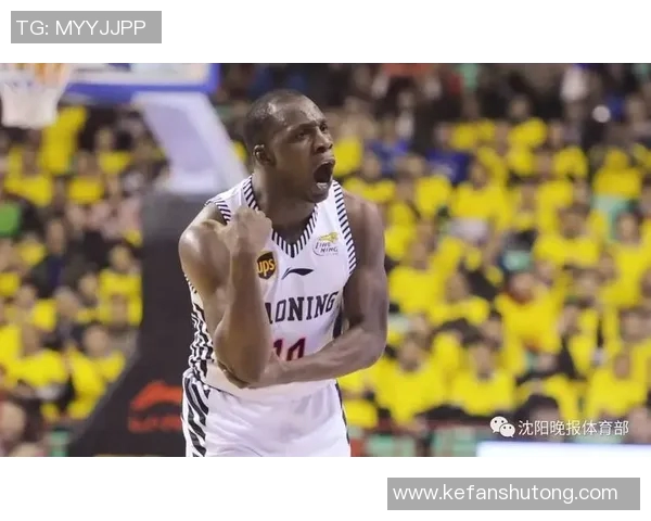 哈德森的传奇旅程：从篮球场到人生巅峰的启示与反思